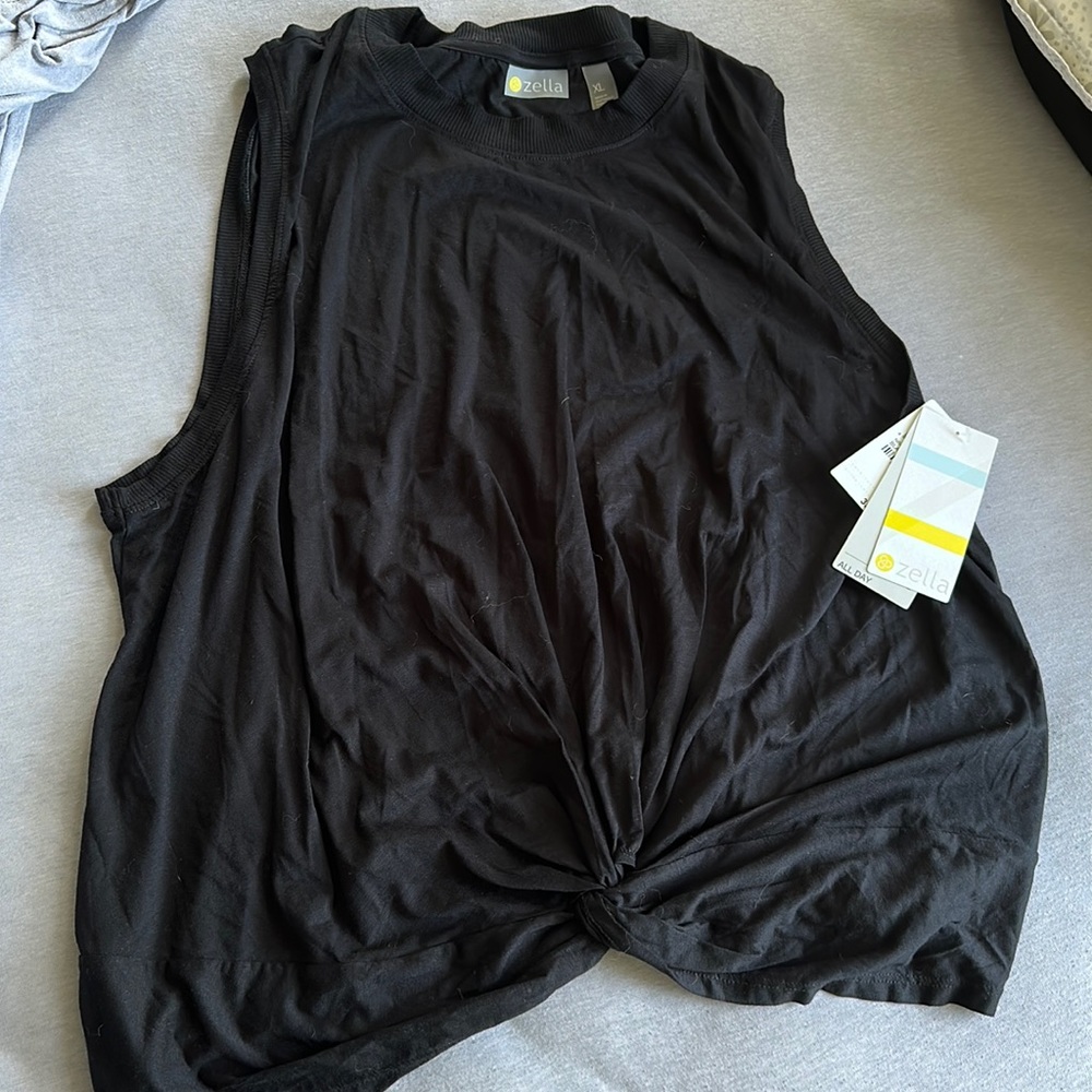 Zella twist front tank